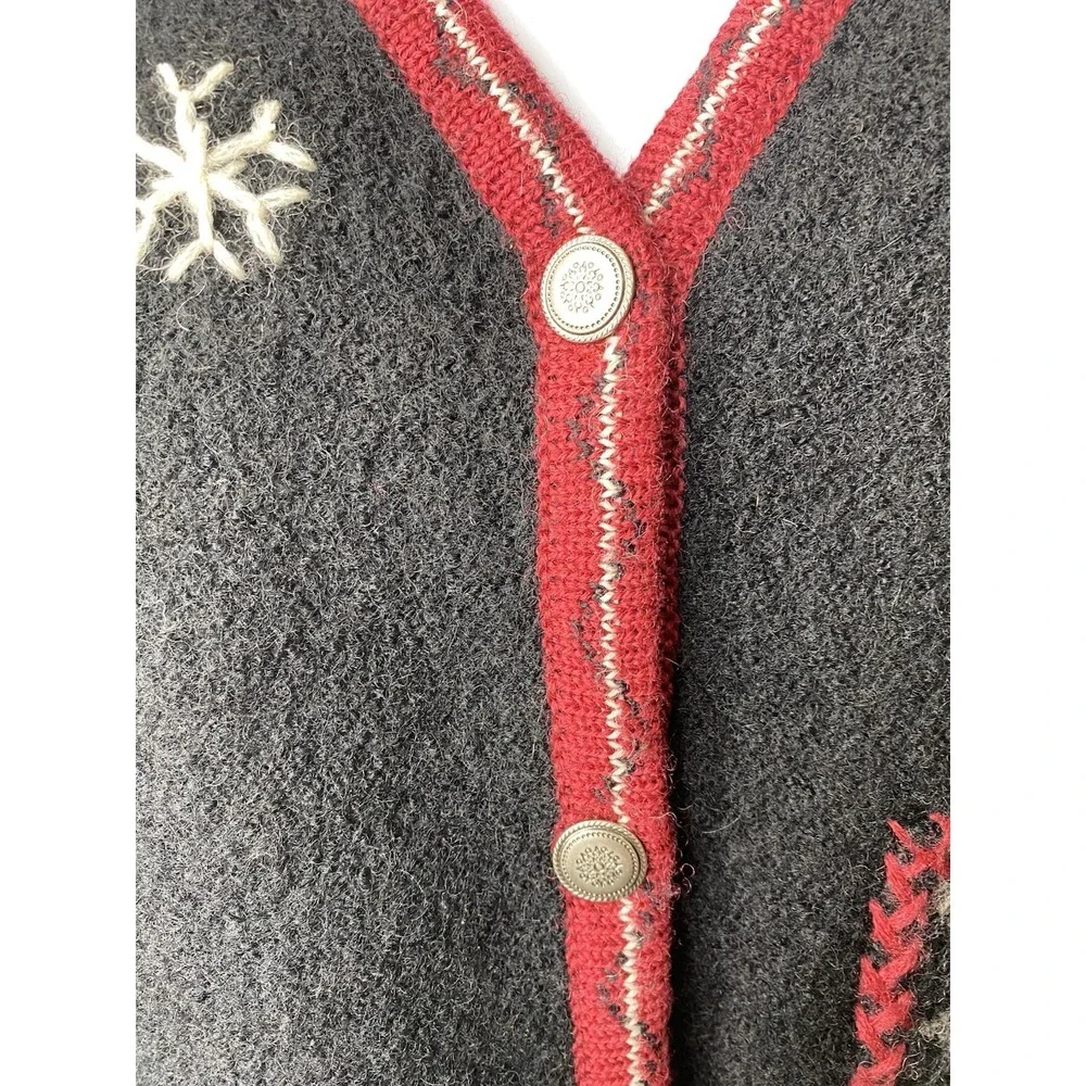 Vintage Woolrich Womens Wool Vest Size Medium Christmas Holidays Snowflakes Ski